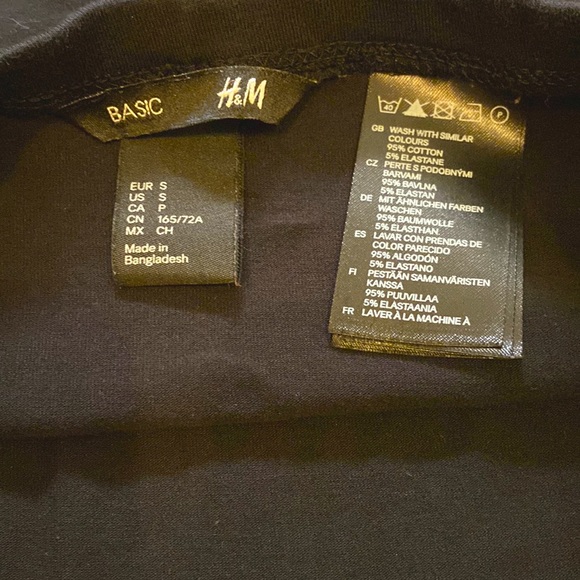 H&M Skirt - Picture 7 of 7